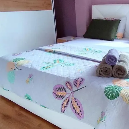 Seasons 3 Apartament *