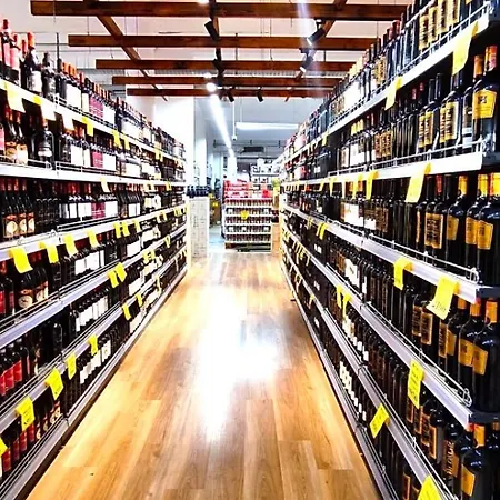 Seasons 3 Apartament Golem (Tirana)