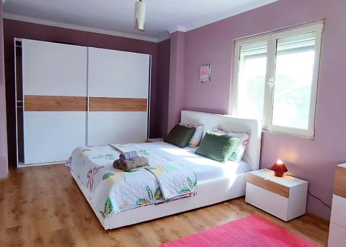 Appartement Seasons 3 Golem (Tirana)